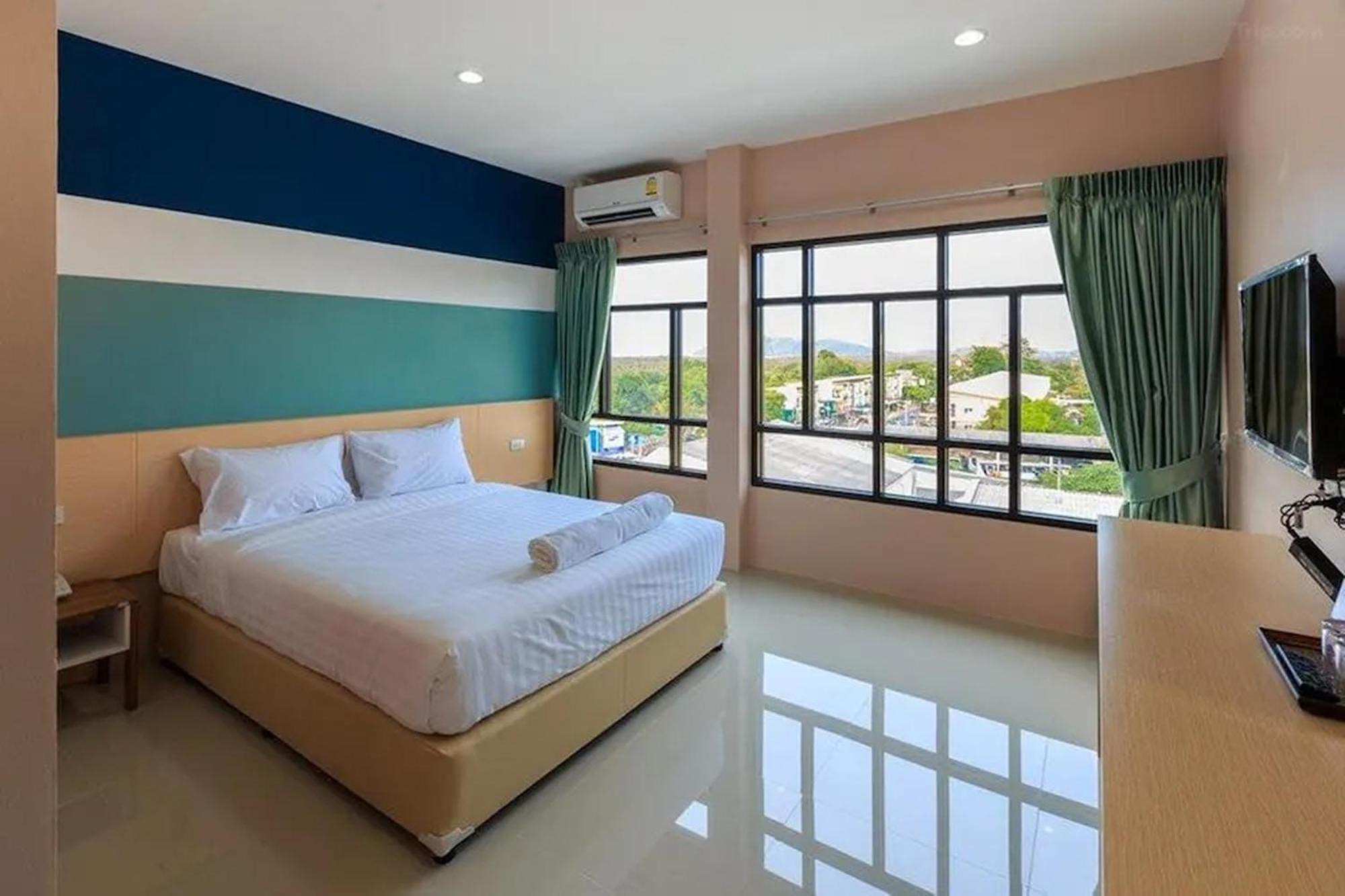 Jj Residence Phuket Town Exterior foto